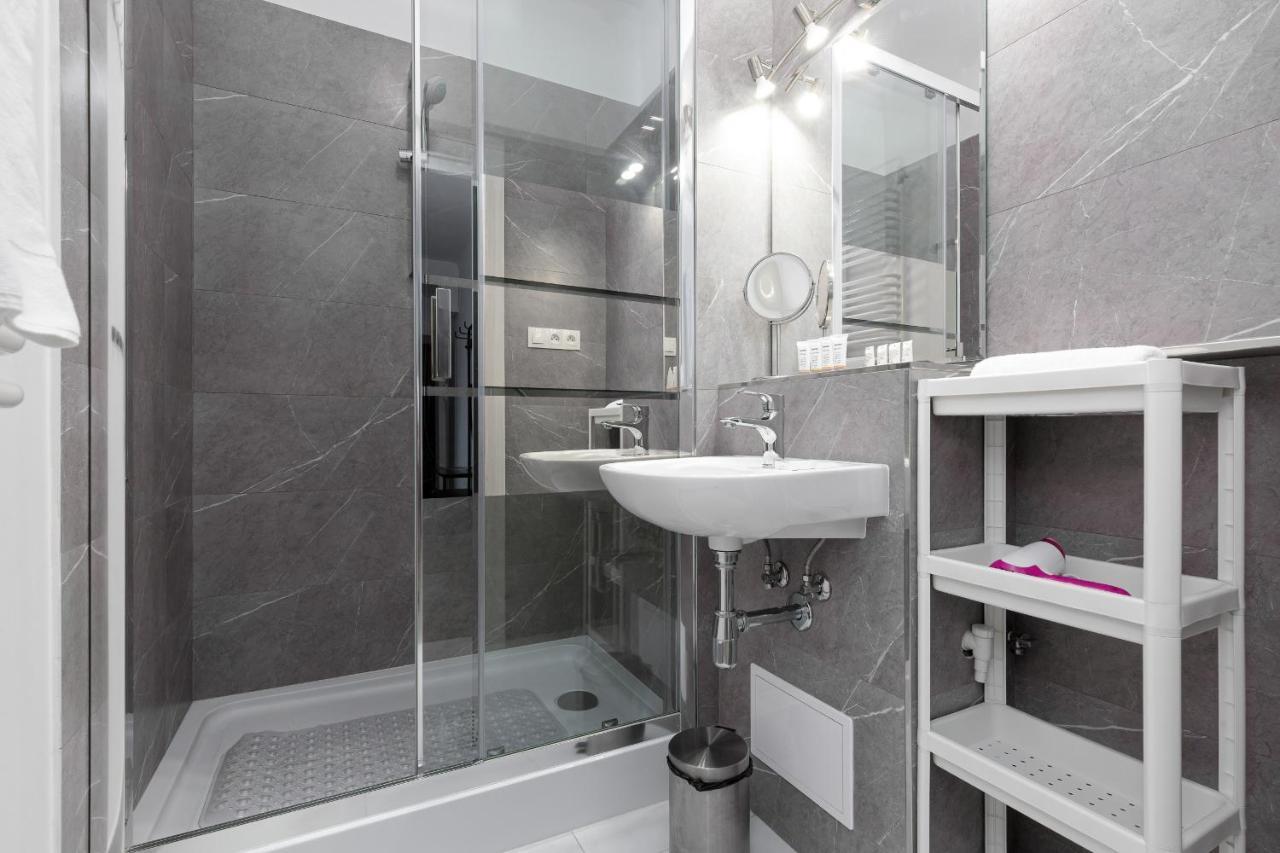 Kamienica Stanislawa Augusta Warszawa By Noclegi Renters Екстериор снимка